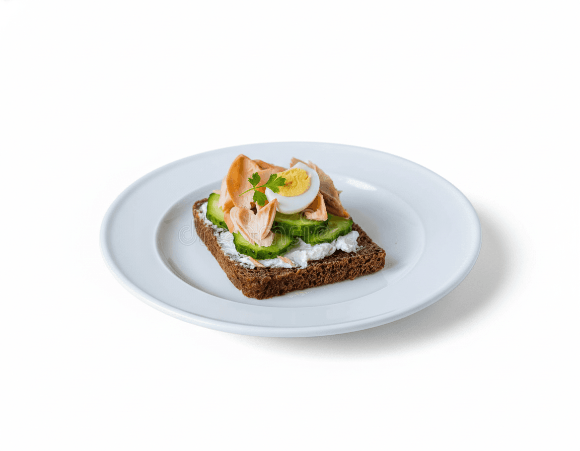 Smørrebrød med Laks og Æggestand